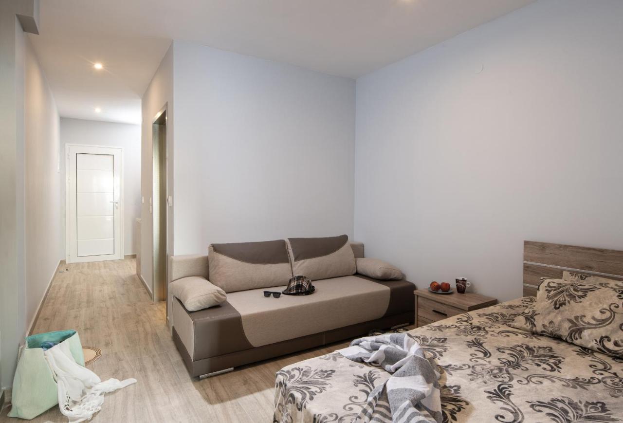 Sunset Studios - Suites With Seaview & Back Side Apartements Toroni Exterior photo