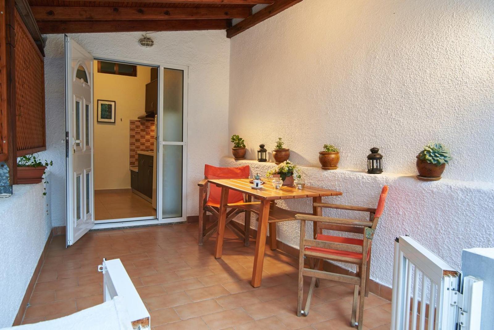 Sunset Studios - Suites With Seaview & Back Side Apartements Toroni Exterior photo